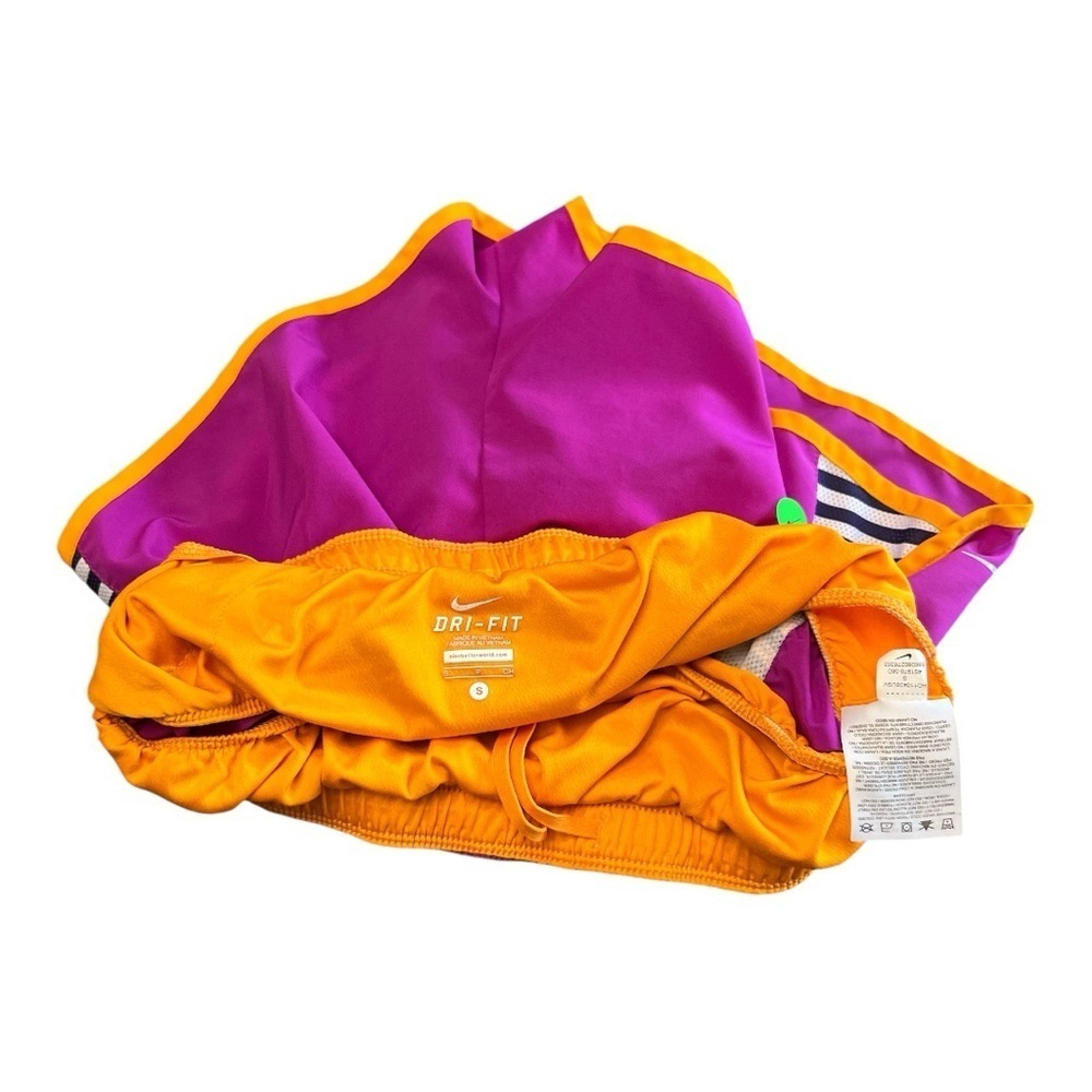 Nike Athletic Shorts and Nike No Show Socks Bundle Small - Picture 13 of 16